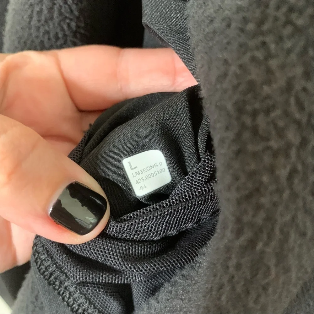 Lululemon Mens black snap button fleece cardigan L